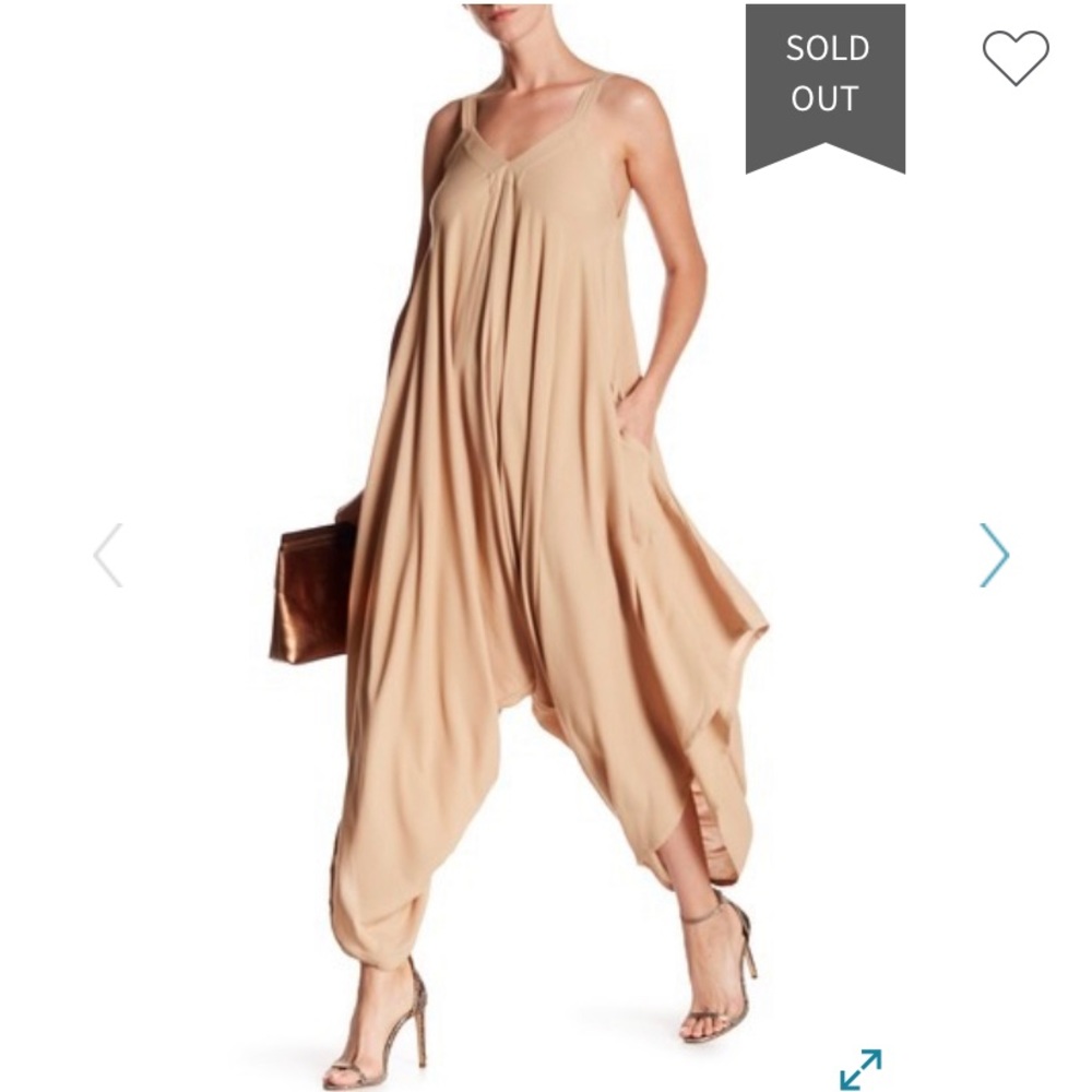 Gracia Sleeveless Asymmetrical Jumpsuit. Medium